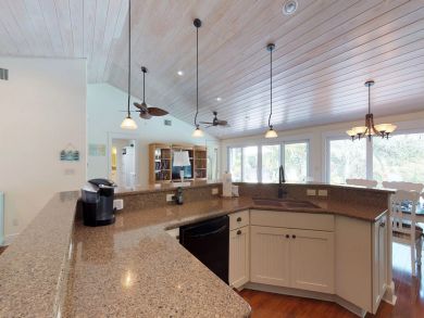 Three Bedroom Rental Home Anna Maria Island with Pool